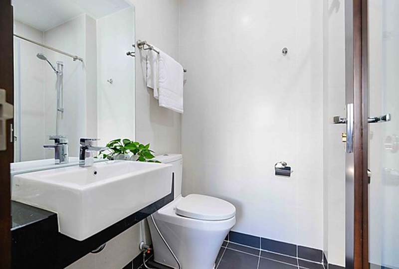 Serviced apartment for rent on Ung Van Khiem Street Binh Thanh Dist