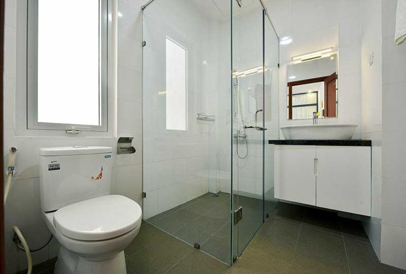 New serviced apartment for rent in District 1 nearby Saigon Canal