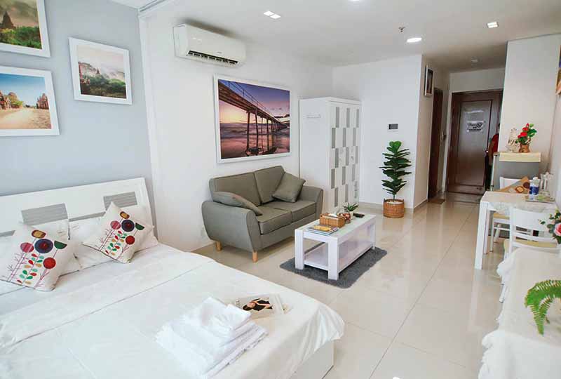 Apartment for rent in Phu Nhuan Dist - Sky Center Building