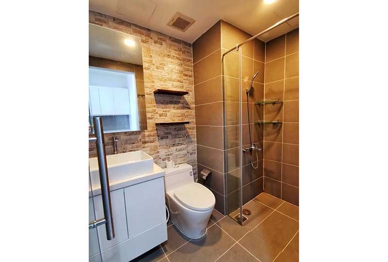 Apartment for rent on Garden Gate Building Phu Nhuan Dist - Saigon