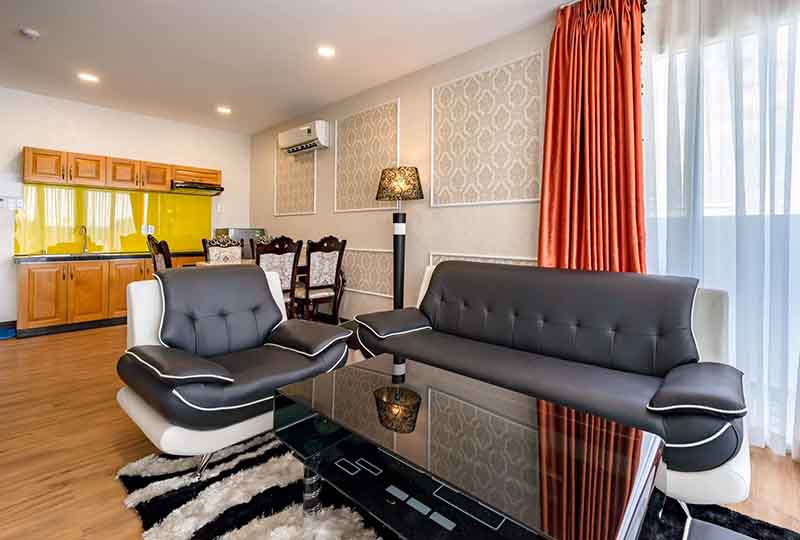 Serviced apartment for rent in District 3 next to Tan Dinh Market