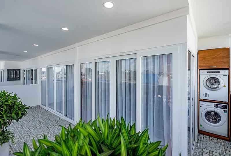 Serviced apartment for rent in District 3 next to Tan Dinh Market