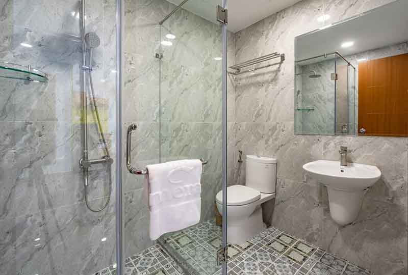 Studio Serviced apartment in District 3 for lease in Saigon Center