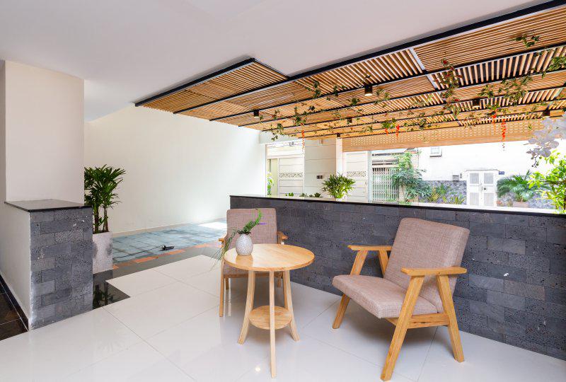 Serviced apartment on Nguyen Huy Tuong Street for rent in Binh Thanh Dist