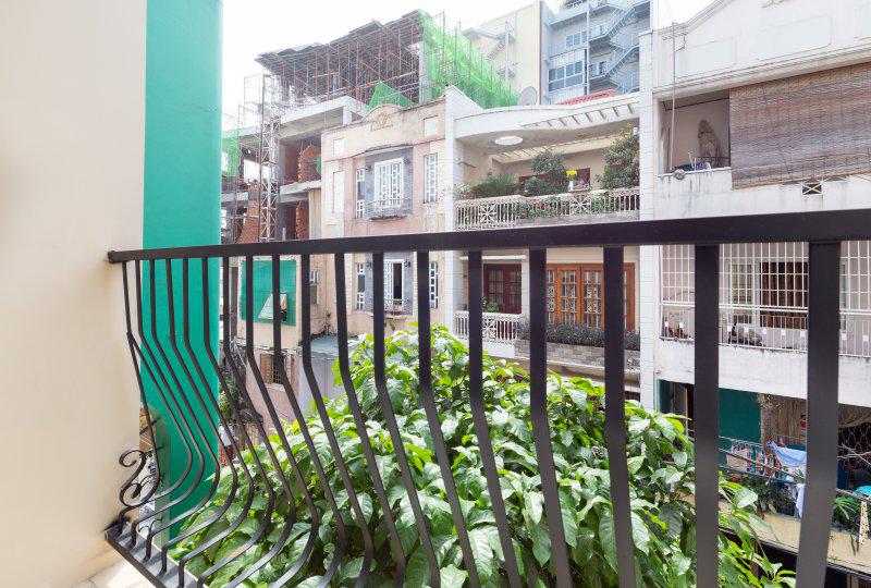 Serviced apartment on Nguyen Huy Tuong Street for rent in Binh Thanh Dist