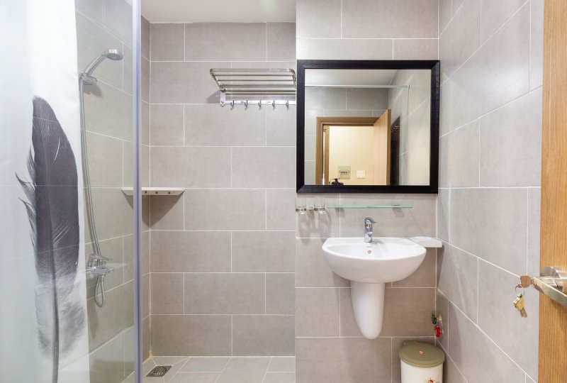 Serviced apartment on Nguyen Huy Tuong Street for rent in Binh Thanh Dist