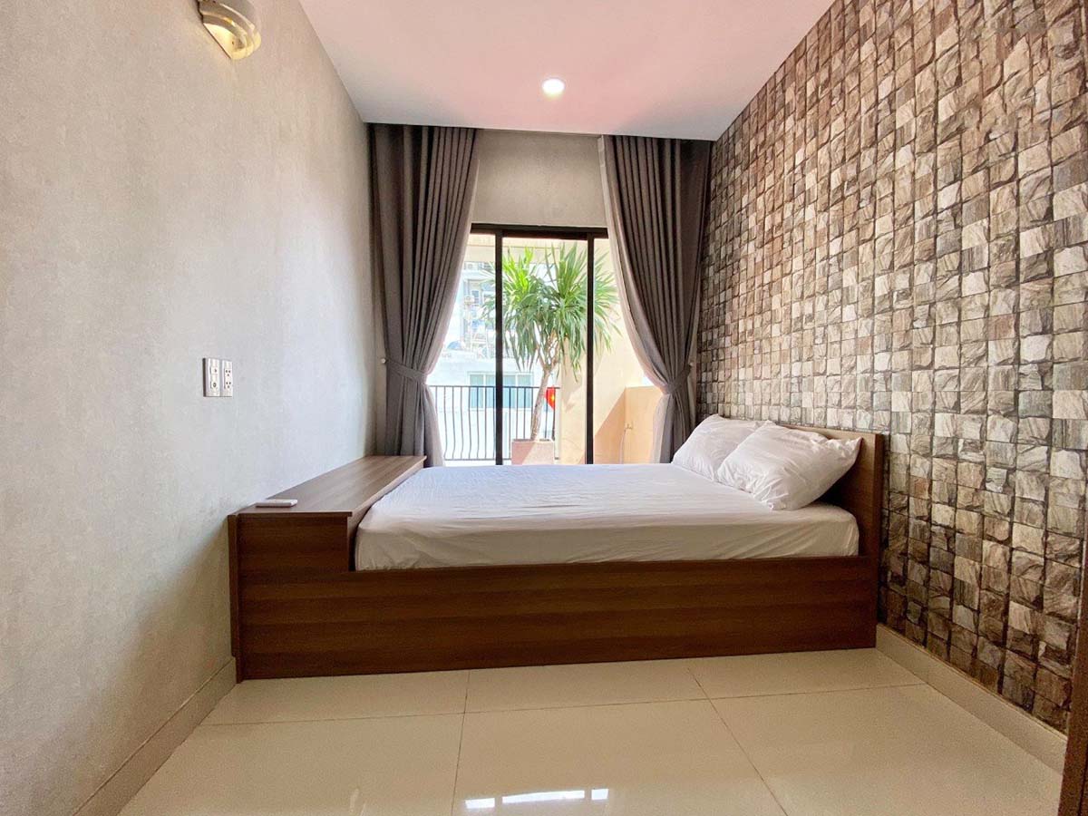 Two bedroom serviced apartment for rent In Binh Thanh Dist, next to Dinh Tien Hoang