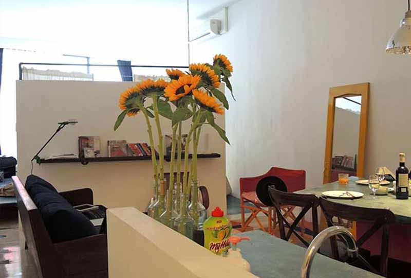 Retro serviced apartment for rent in Dist 1 next to Ben Thanh market