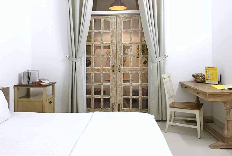 Studio serviced flat leasing now on Thao Dien area District 2