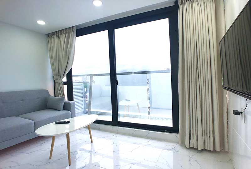 Bright Serviced apartment for rent in District 3 on Nguyen Thong Street
