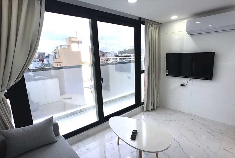 Bright Serviced apartment for rent in District 3 on Nguyen Thong Street