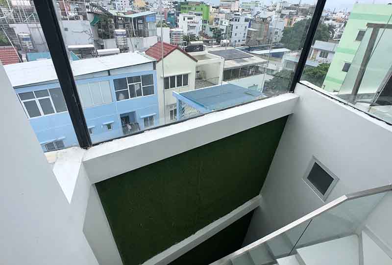 Bright Serviced apartment for rent in District 3 on Nguyen Thong Street