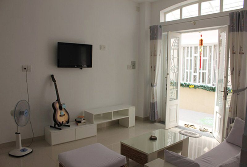 Nice serviced apartment for rent on Nguyen Van Lac st - Binh Thanh Dist