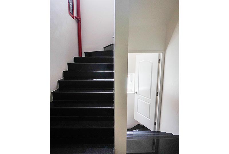 Serviced apartment for rent in Phu Nhuan District Huynh Van Banh St