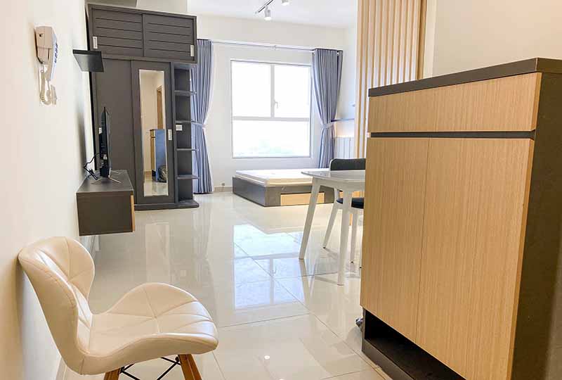 Studio apartment for rent on Sunrise City View District 7