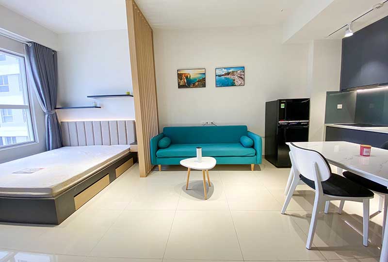 Studio apartment for rent on Sunrise City View District 7