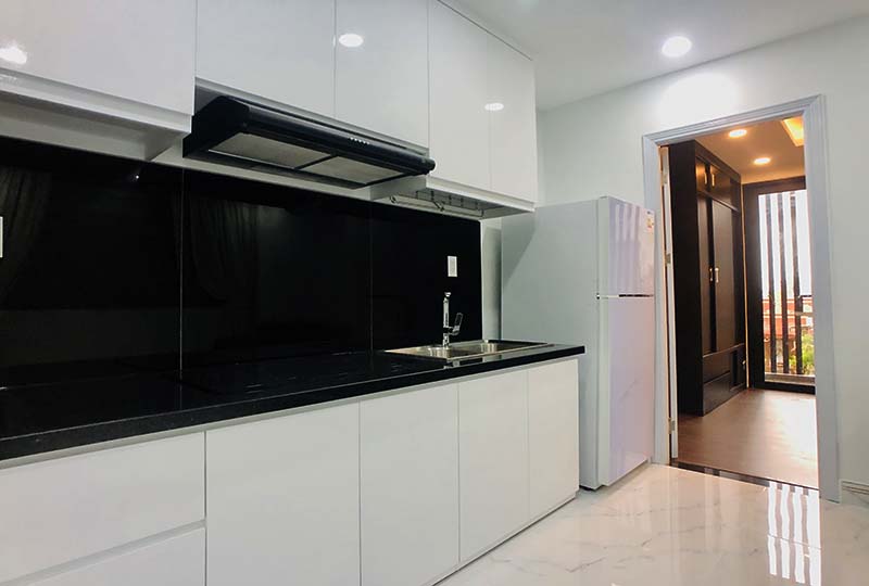 One bedroom serviced apartment for rent on Nguyen Duy Street, Binh Thanh District