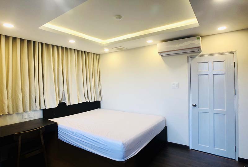 One bedroom serviced apartment for rent on Nguyen Duy Street, Binh Thanh District