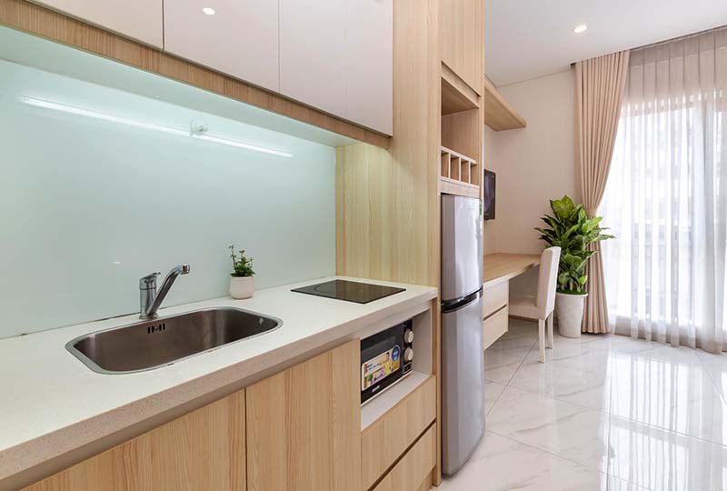 Nice studio renting in District 1 next to Tan Dinh market