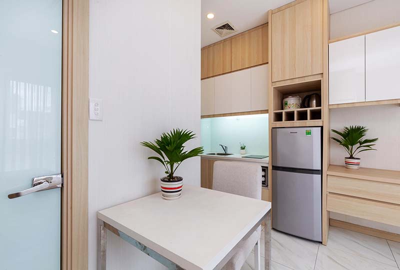 Nice studio renting in District 1 next to Tan Dinh market