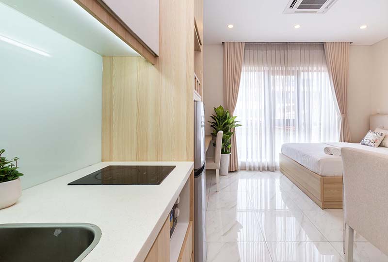 Nice studio renting in District 1 next to Tan Dinh market