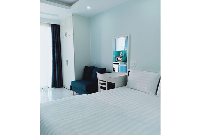 Studio flat for rent in Phu My Hung with full of services