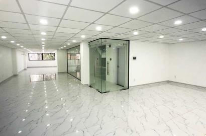 Office for lease on Nguyen Duy Street Binh Thanh District HCMC