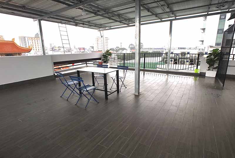 Cheap office for rent in Binh Thanh District next to District 1