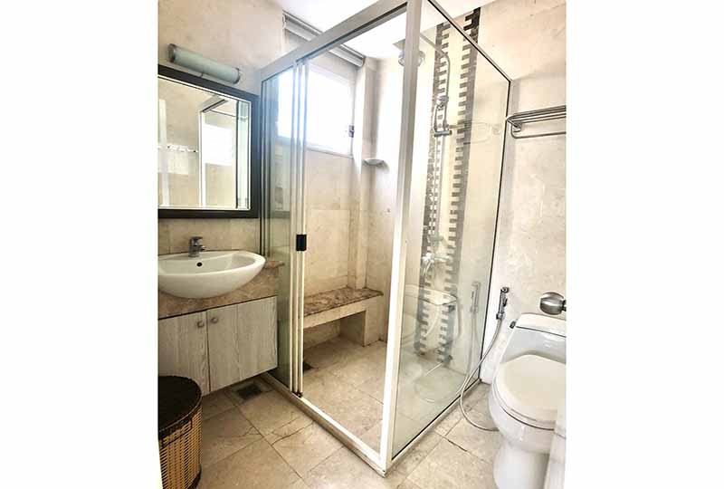 Warmly serviced apartment for lease in District 3 Saigon