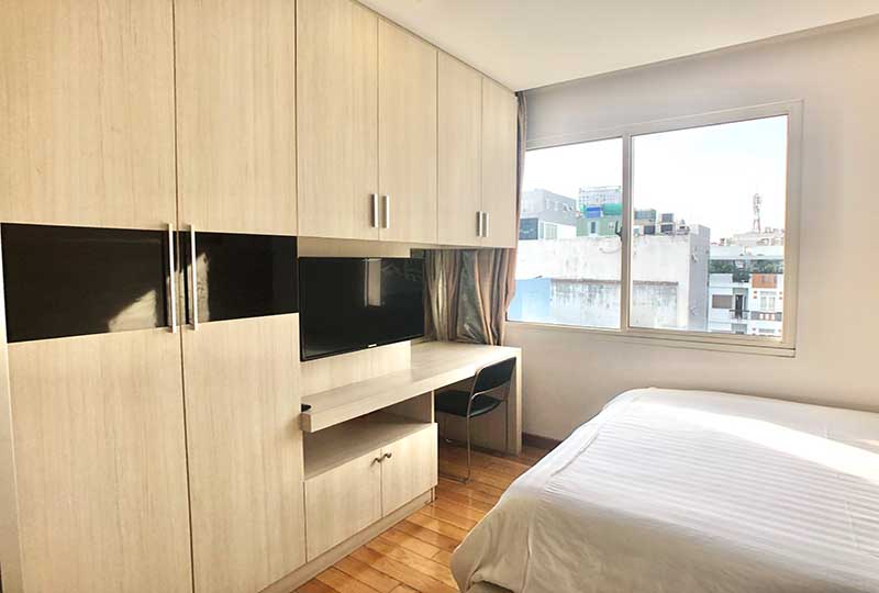 Warmly serviced apartment for lease in District 3 Saigon