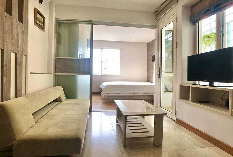 Warmly serviced apartment for lease in District 3 Saigon