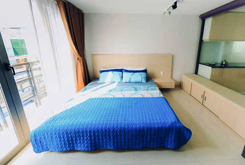 Loft-apartment for rent in District 1 has full of services