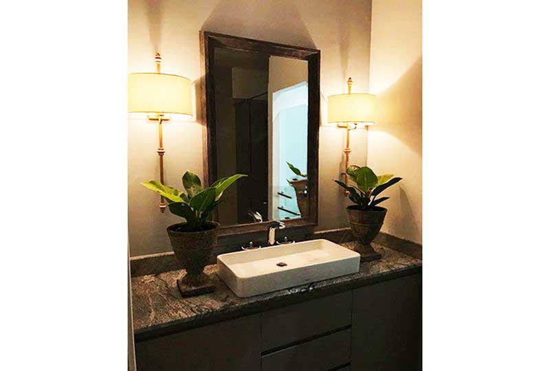 Serviced apartment for rent in District 4 next to District 1 Saigon