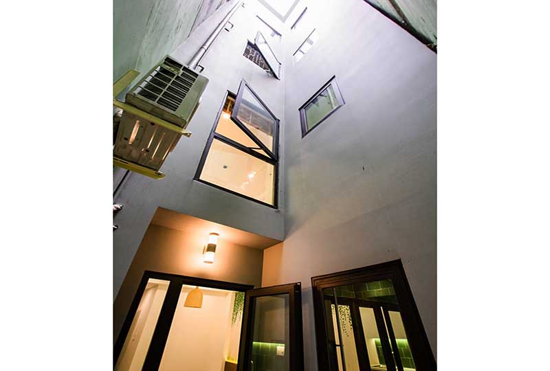 Studio for rent in District 1, Nguyen Thai Binh Street - Style 1