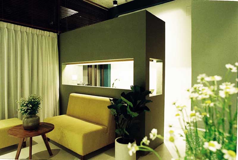 Serviced apartment for rent in District 2 Saigon next to The Vista Building