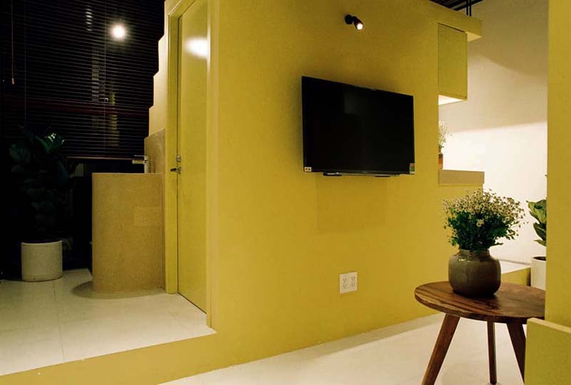Serviced apartment for rent in District 2 Saigon next to The Vista Building