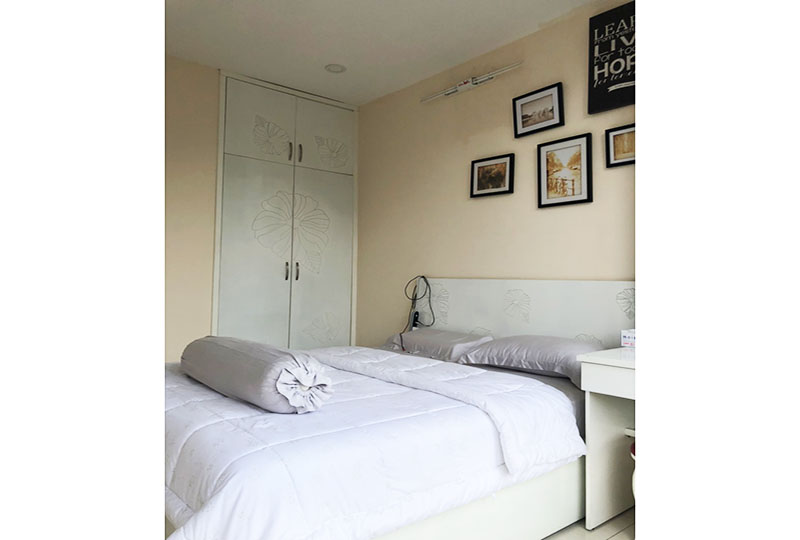 Canal view serviced apartment for rent in Binh Thanh District