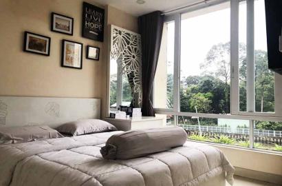 Canal view serviced apartment for rent in Binh Thanh District