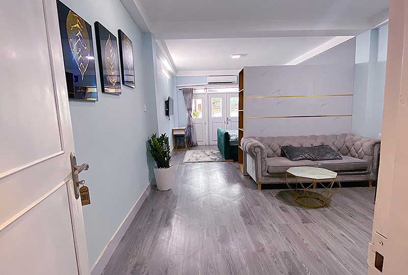 Retails serviced apartment for rent on De Tham St, District 1