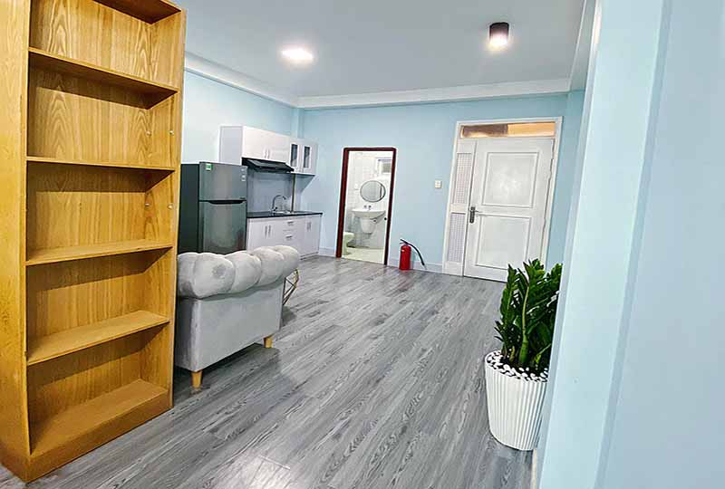 Retails serviced apartment for rent on De Tham St, District 1