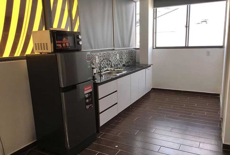 Studio flat for rent on Nguyen Trai St come with full of services
