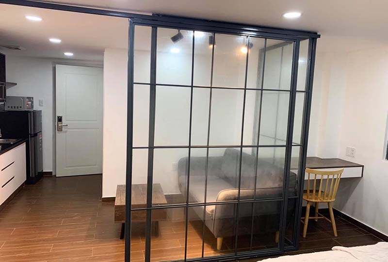 Studio flat for rent on Nguyen Trai St come with full of services