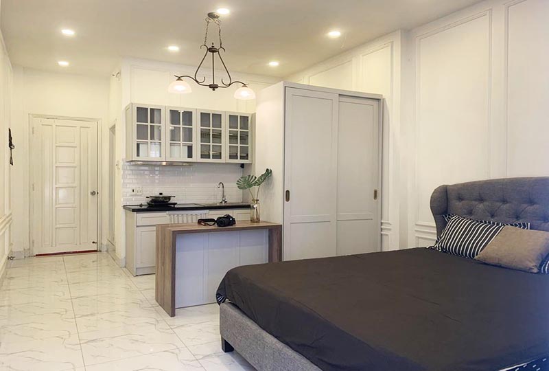 Studio leasing now in District 4, Khanh Hoi Street