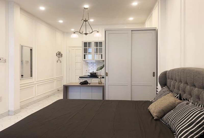 Studio leasing now in District 4, Khanh Hoi Street