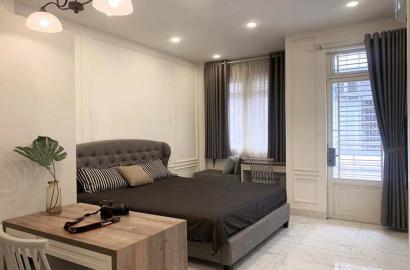 Studio leasing now in District 4, Khanh Hoi Street
