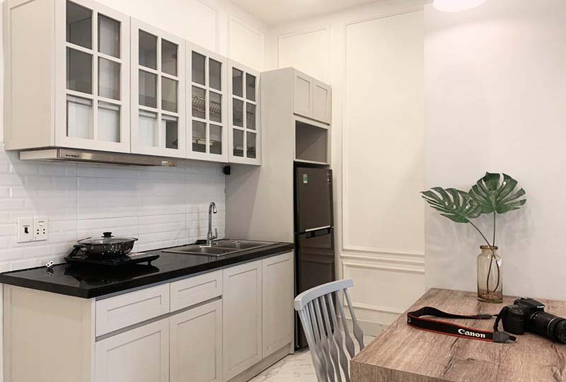 Studio leasing now in District 4, Khanh Hoi Street