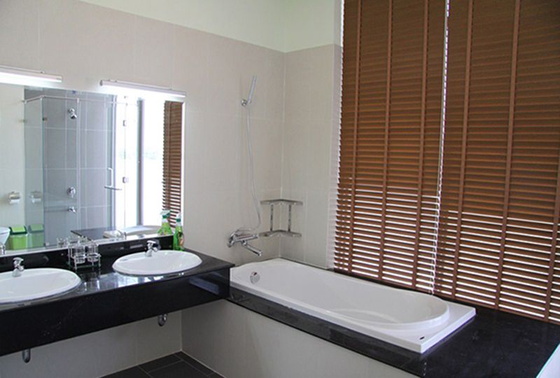 Luxury villa for rent in Riviera Cove compound District 9 - Rental: 2500USD