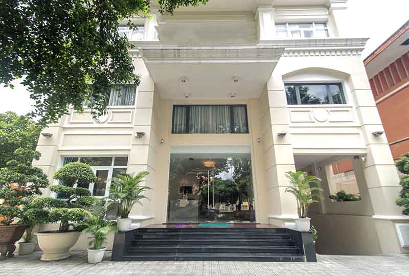 Two bedrooms serviced apartment for rent on Truong Dinh St, District 3, Ho Chi Minh City.