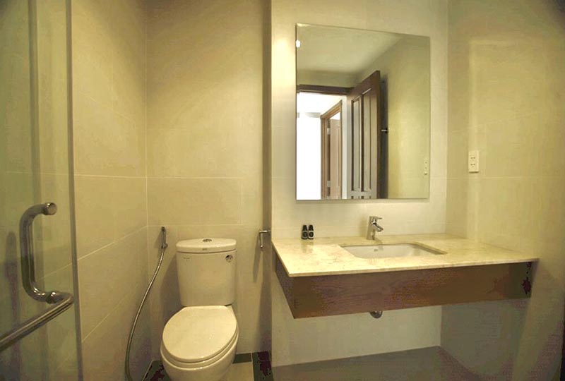 Two bedrooms serviced apartment for rent on Truong Dinh St, District 3, Ho Chi Minh City.