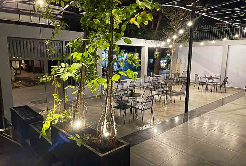 Bright-light serviced apartment rental on Thao Dien, Saigon, District 2